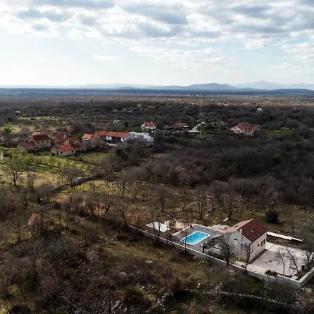 Pax Promona Zadarvillas Puljane