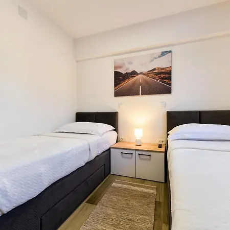 Pax Promona Zadarvillas