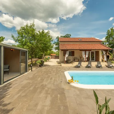 Pax Promona Zadarvillas
