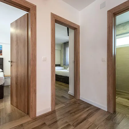 Pax Promona Zadarvillas * Puljane